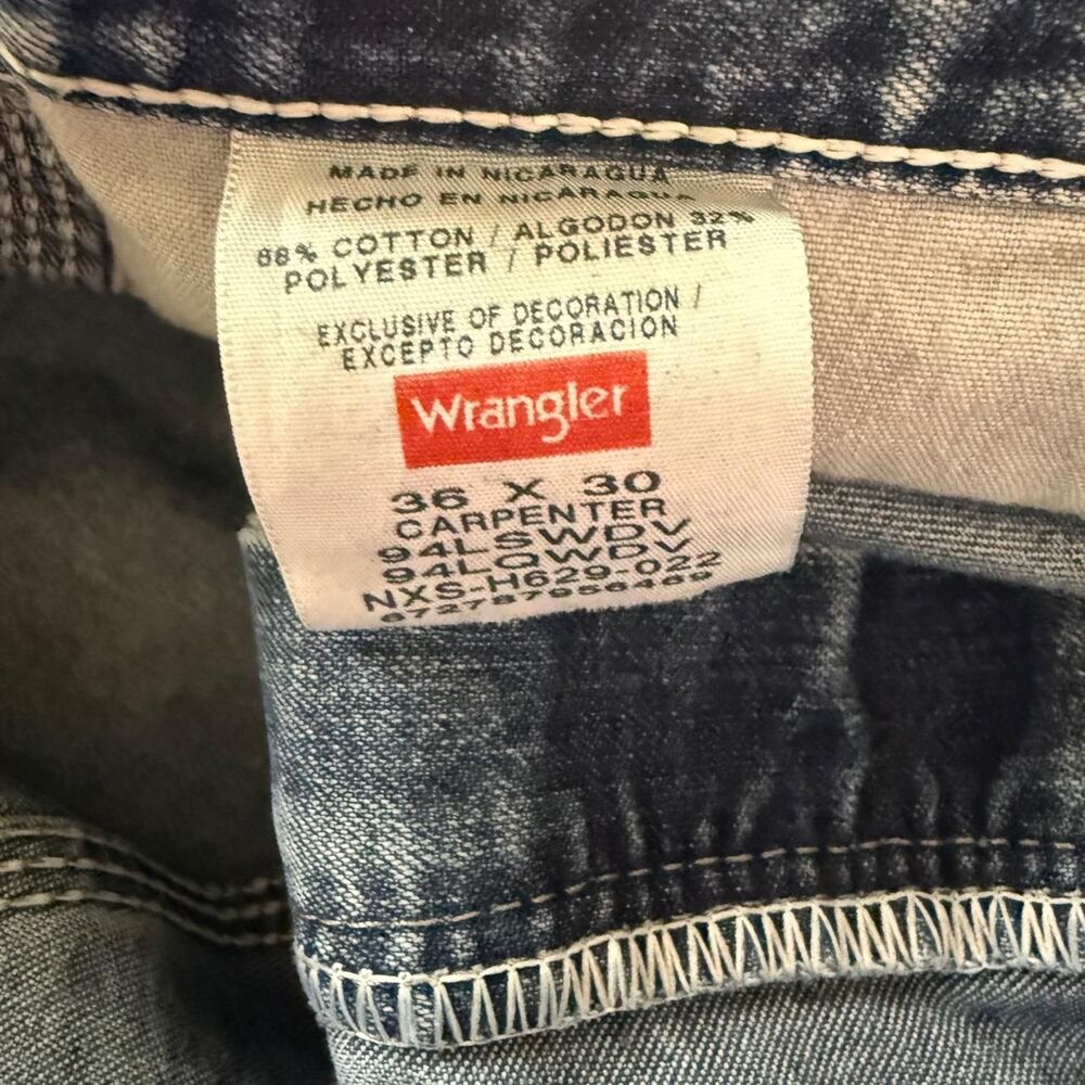 Wrangler Men's Blue and Navy Jeans - Picture 3 of 8